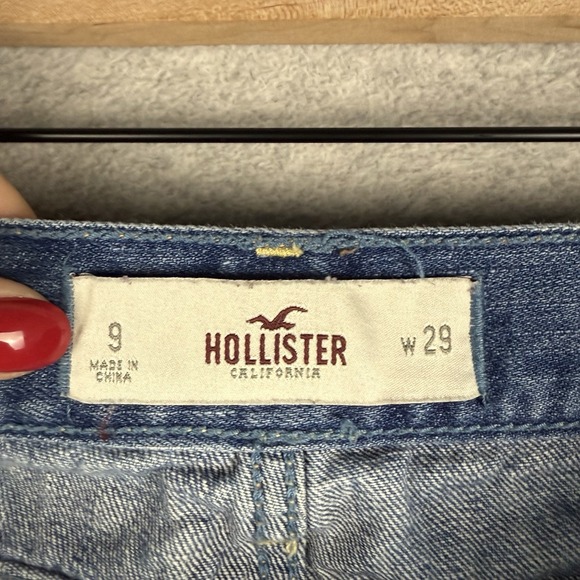 Hollister Shorts Womens 29/9 Blue Cut Offs Denim Ripped Distressed Medium Wash - Picture 4 of 9
